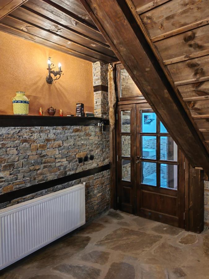 Къща За Гости Близнаците Leshten Exterior foto